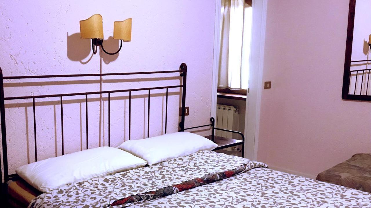 Costacciaro Pian D'Isola Bed & Breakfast エクステリア 写真