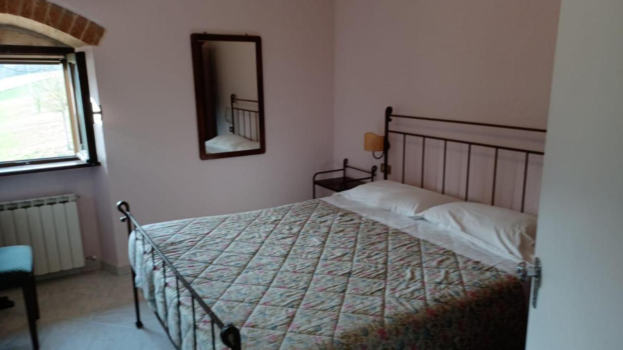 Costacciaro Pian D'Isola Bed & Breakfast エクステリア 写真