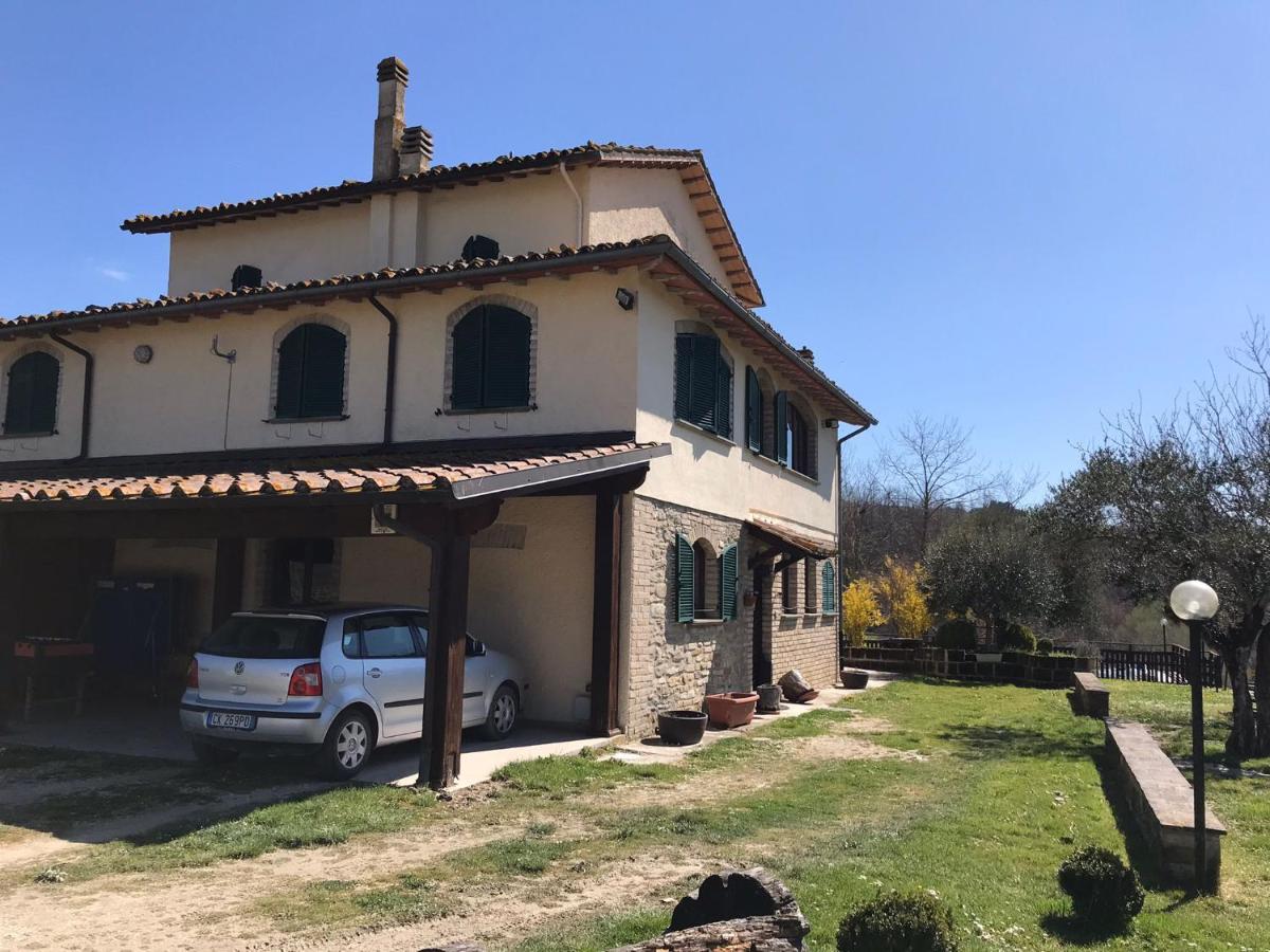 Costacciaro Pian D'Isola Bed & Breakfast エクステリア 写真