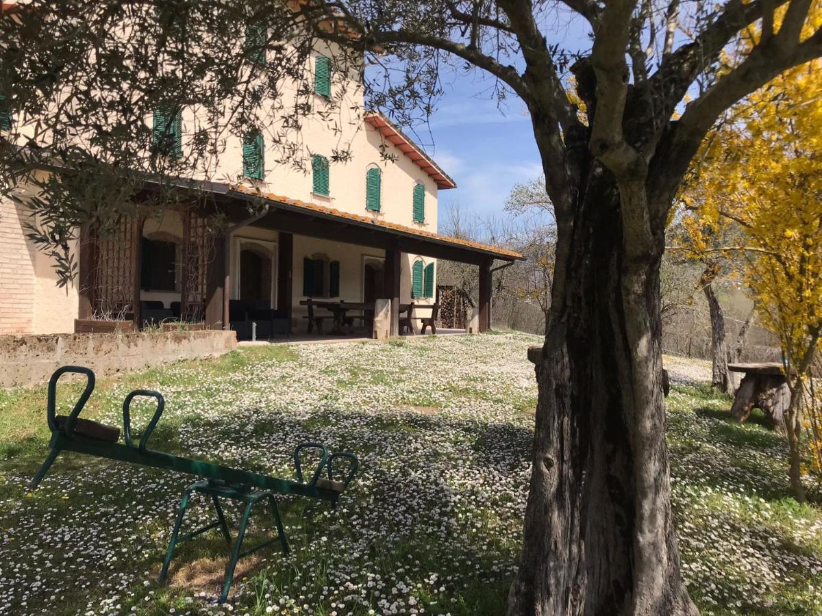 Costacciaro Pian D'Isola Bed & Breakfast エクステリア 写真